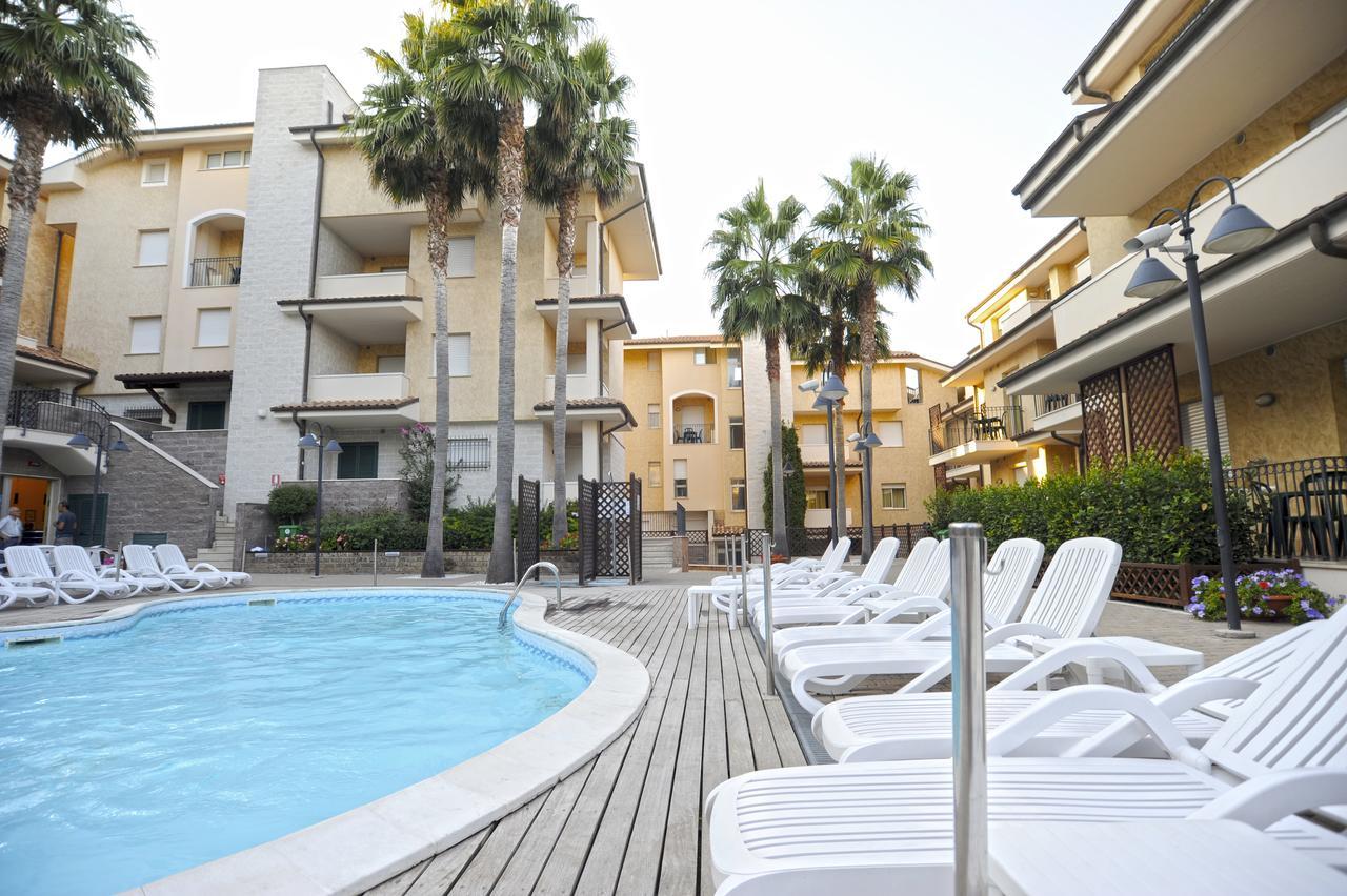 Appartamento con 2 Camere da Letto e Balcone